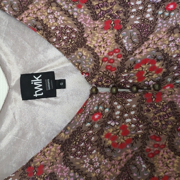 Twik dress - Picture 2 of 12